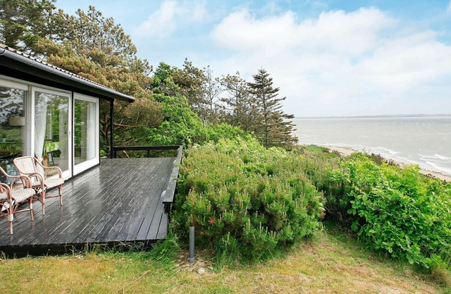 Secluded Beach Retreat - By Traum Ferienwohnungen
