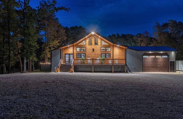 Secluded Cabin with Heated Pool, hot tub, fireplace & so much more