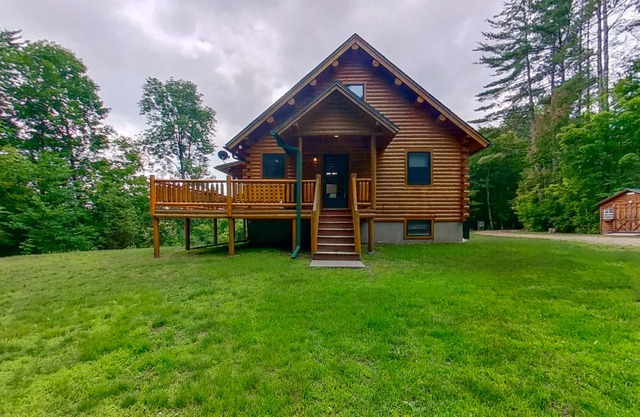 Secluded Haven - Main House | House in Wevertown with private pool