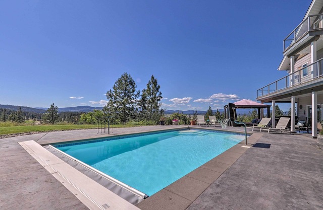 Secluded Home w/Pool ~ 14 Mi to Coeur d'Alene!