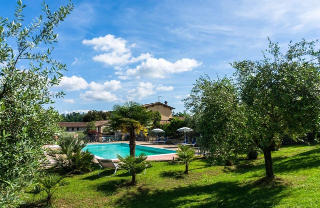 Secluded Mansion in Perugia with Hot Tub