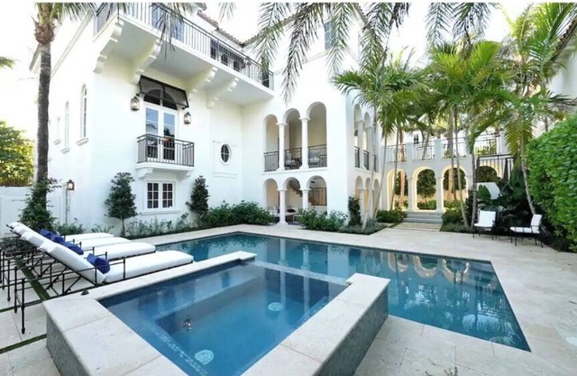 SECLUDED OCEAN VIEW COASTAL ESTATE