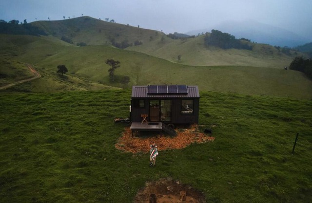 Secluded Off-Grid Cabin Valley View - Pet Friendly - Sufjan