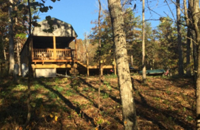 Secluded Ozarks Tiny House cabin in Eminence, MO