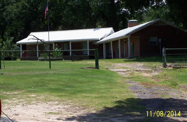 Secluded Peaceful Ranch Style Home Not Far From The City