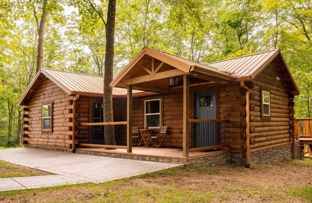 Secluded Wooded Cabin Near The Hocking Hills