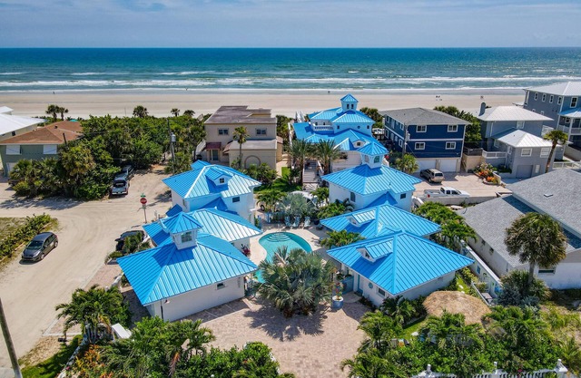 Seconds from the ocean, studio villa #2