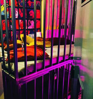 Secret Room votre LOVE ROOM coquine et insolite en espace privatif a Tournai