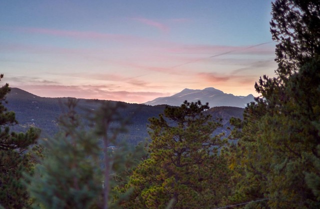 See video: BEAUTIFUL private getaway b/w Boulder &Golden @8100'; garage parking
