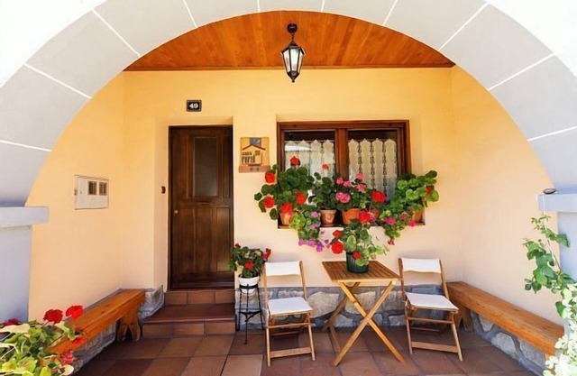Self catering Laguna Negra 49 for 10 people