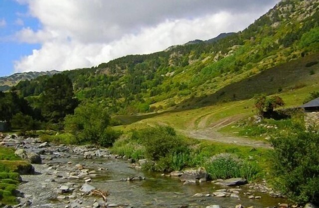 Self catering Majada de Sigueruelo for 8 people