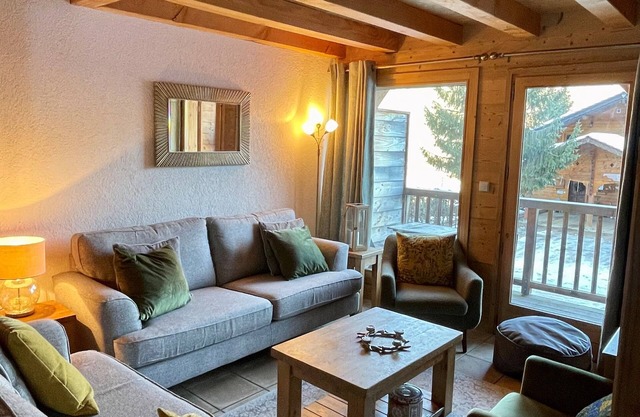 Self Catering Chalet , sleeps up to 11