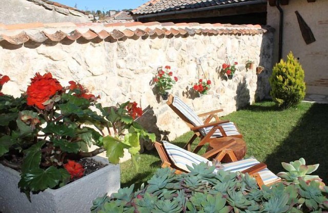 Self catering Cotanilla for 8 people