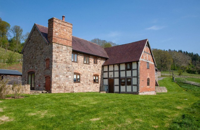 Self-catering farmhouse set in 68 acres of private land - dog and child friendly