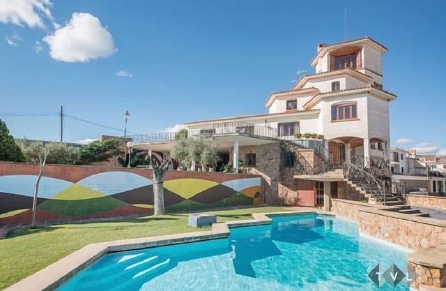 Self catering La Guaita for 16 people