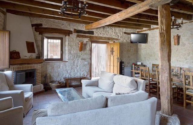 Self catering Los Yeros for 17 people