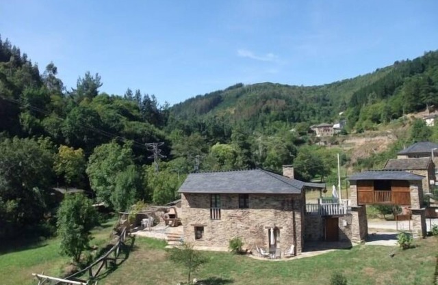 Self catering TAReira for 2 people