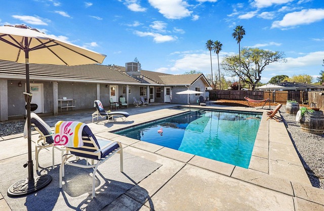 Sellers Ranch House : Kids Spot - Hot Tub - Pool!
