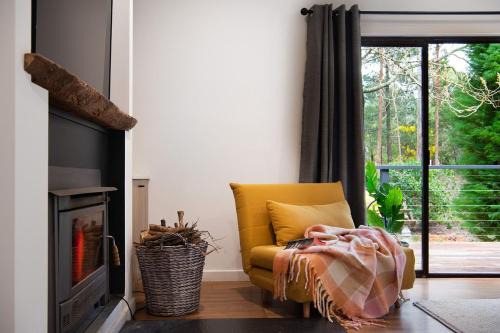 Selo Retreat- escape to this forest retreat