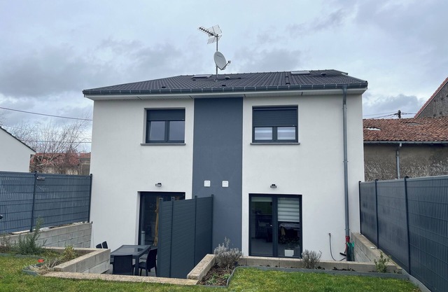 Semi-detached house near Luxembourg/Belgium/Metz 20 minutes from border