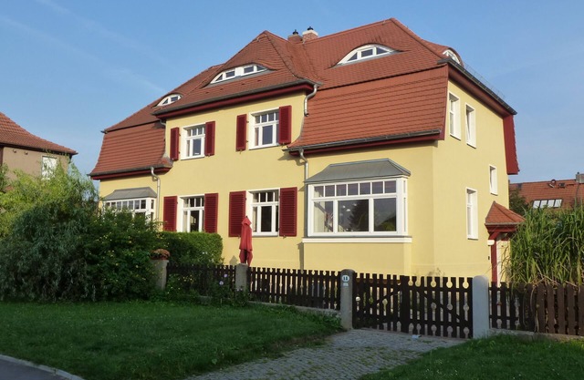 Semi-detached house as a holiday home over 2 floors for max. 5 people with 2 bedrooms