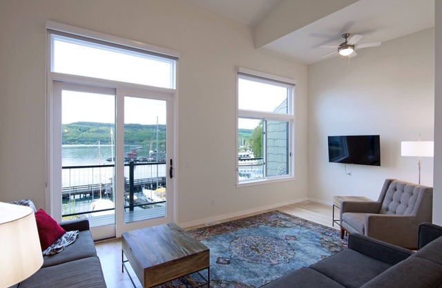 Seneca Breeze Vacation Rental - Walking to Watkins Glen Attractions