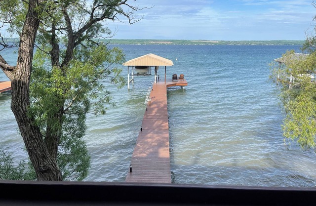 Seneca Shale Shores - enjoy Seneca Lake and all the area has to offer!