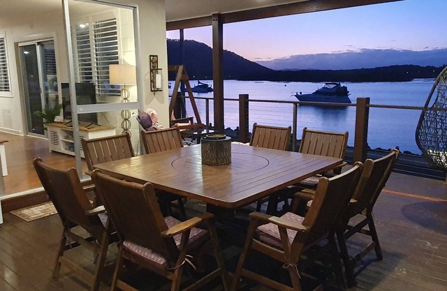 Sensational Waterfront Apartment