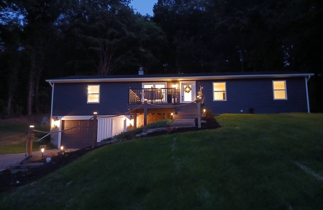 Serene 4-bedroom house with game room in charming Conestoga