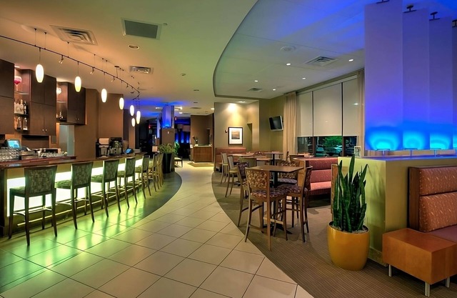 Serene Getaway in West Wauwatosa! Pool, Free Parking, Pet-friendly Property!