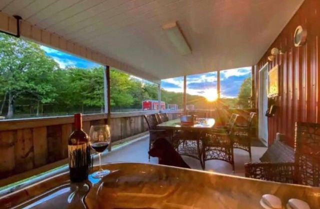 Serenity Acres Sanctuary’s Luxury Lodge