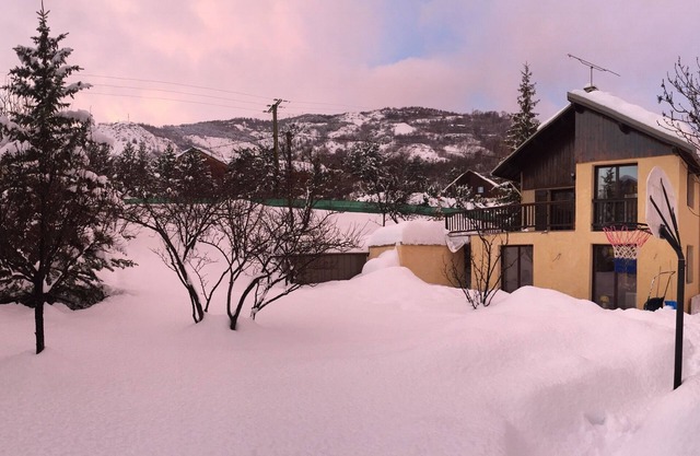 Serre-Chevalier mountain house