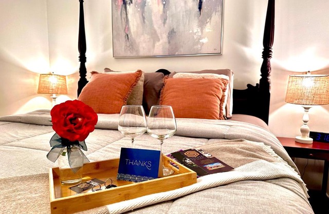 Settlers Suites