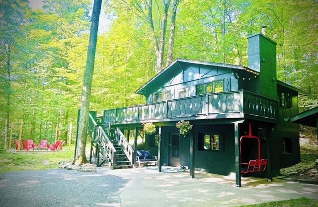 Shanty Creek/Schuss Mtn Chalet - on the resort!