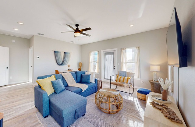 Shared Pool, Pet Friendly, Water View
