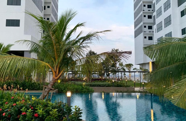 Sheera Islamic Homestay 2r2bathroom Free Wifi with tv channels Netflix Coway Water