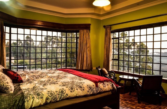 Sheerdrop ; An idyllic Countryside home in Nakuru Kenya with stunning Views