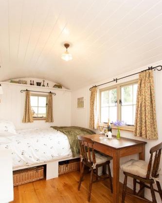 Shepherd's Hut at High Gardens