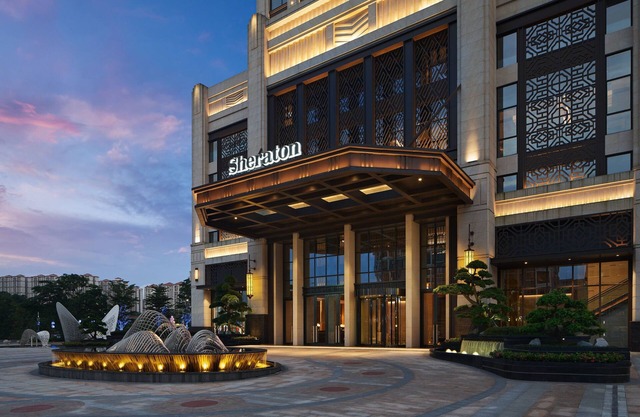 Sheraton Yunfu Xinxing Hotel