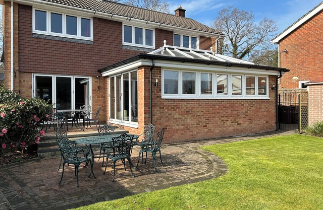 SHERPA, pet friendly, with open fire in Wellow, Hampshire