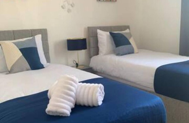 Sherwood-Free Parking-Business-Leisure