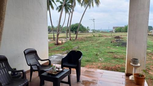 SHI's Unique & Private 180 Degree Glass House in Pollachi