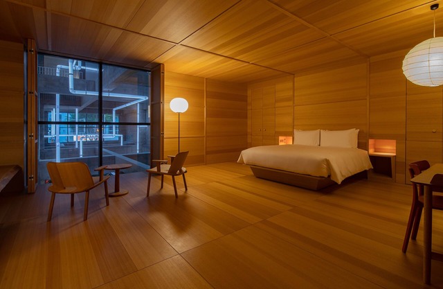 Shiroiya Hotel