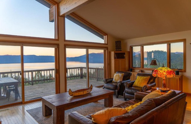 Sierra Lake View at Rubicon by Tahoe Getaways - 3 BR, Panoramic Lake Views, Private Hot Tub & Private beach!