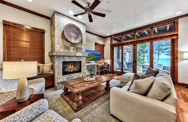 Sierra Shores Five - Lakefront Comfort, Pool, Spa, Gym, A/C!