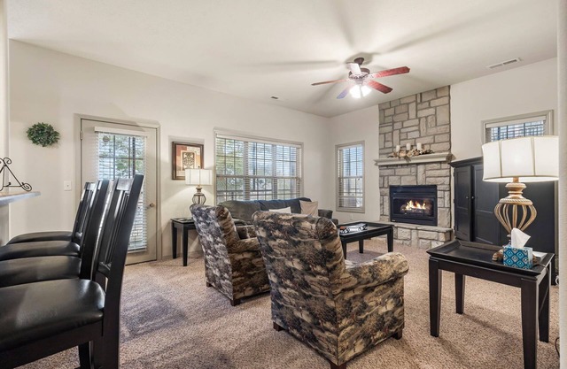 Silver Dollar Hideaway - Pet Friendly!