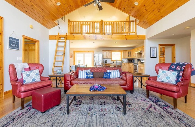 Silver Lake Cabin w/Own Lake near Cooperstown