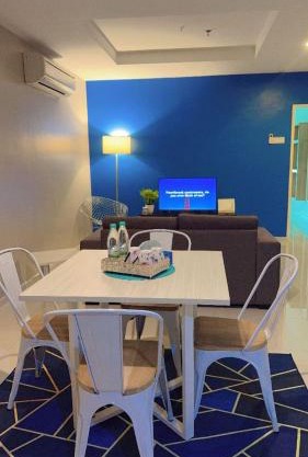 Silver Place Marina Island Lumut