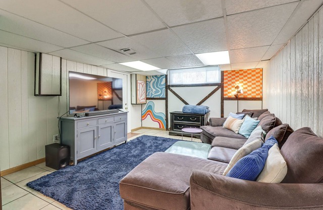 Silver Spring Rental Home ~ 11 Mi to National Mall