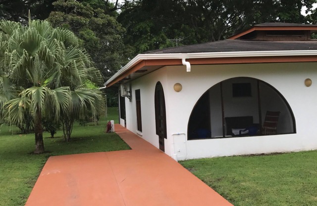 Simple Luxury at an Affordable Price! In Playa Palo Seco